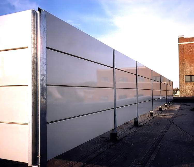 Powerful noise barrier placed on top of roof