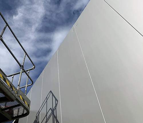Outdoor acoustic noise barrier
